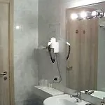 Angi