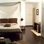 Angi