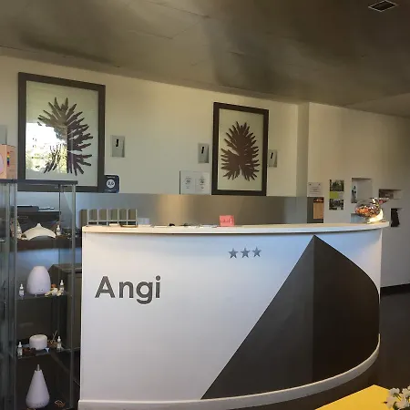 Angi 호텔 포소