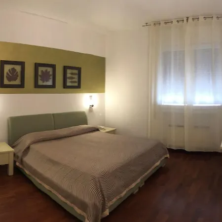 Hotel Angi 3*