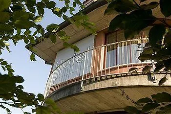 Angi Hotel 3*