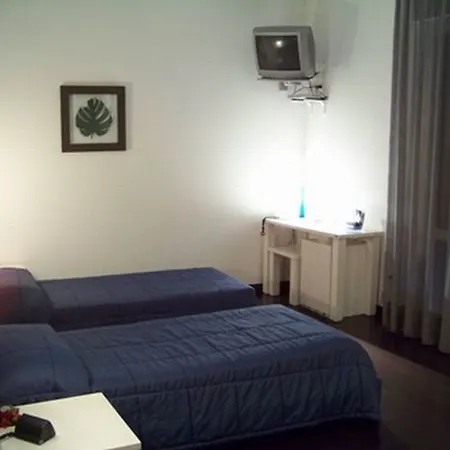 Angi Hotel 3*