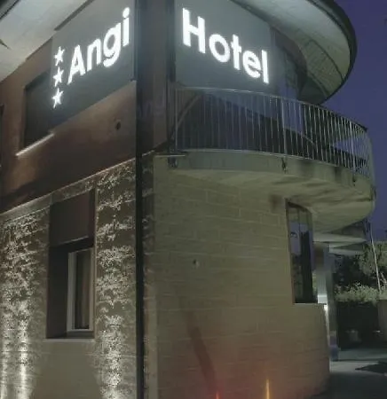 Otel Angi