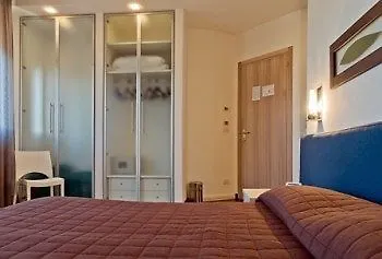 Hotel Angi